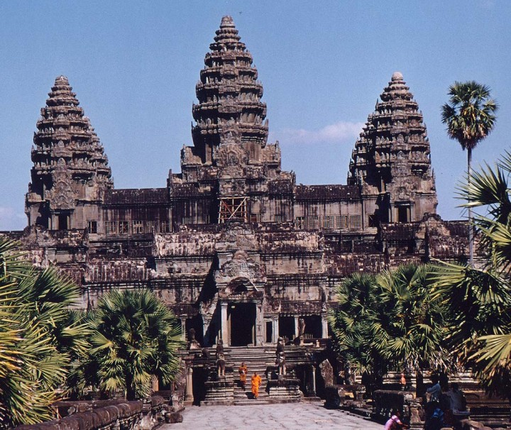 Family Travel To Cambodia
