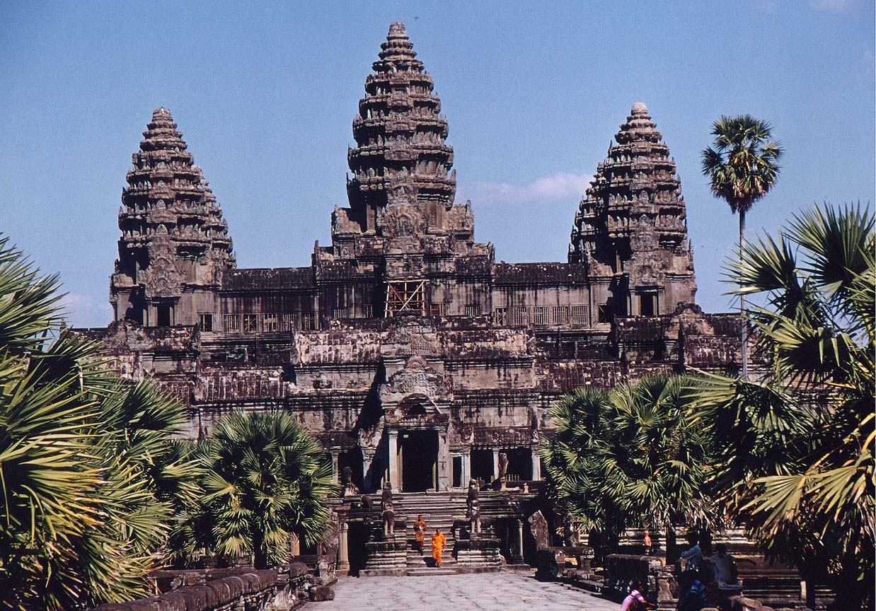 Family Travel To Cambodia